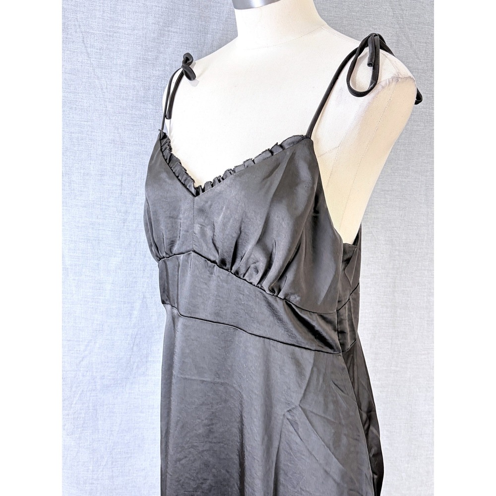 Nine West Black Satin Midi Dress Ruffle V-Neck Empire Waist Tiered Hem Size - Picture 10 of 10
